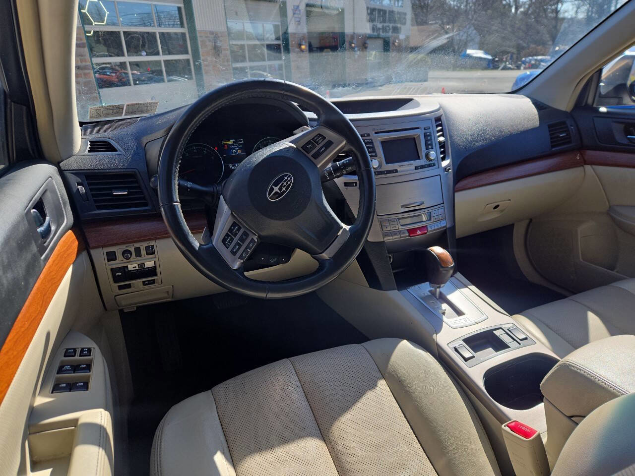 Used 2013 Subaru Outback 2.5i Limited AWD/4WD image 19