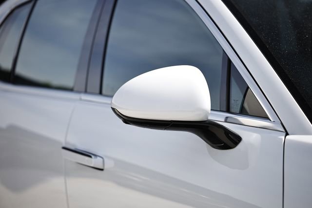 Used 2023 Genesis G90 3.5T image 3