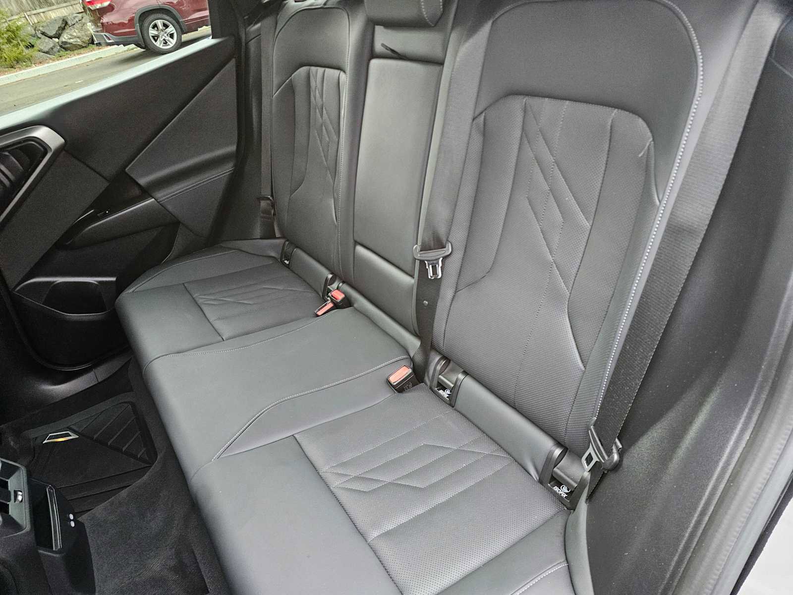 Used 2025 BMW X3 xDrive30i w/ M Sport Package image 17