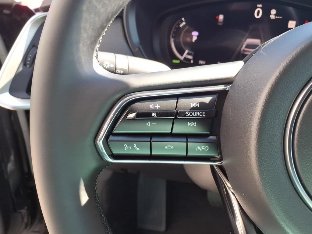 New 2026 MAZDA CX-90 Plug-In Hybrid w/Premium Sport AWD/4WD image 19
