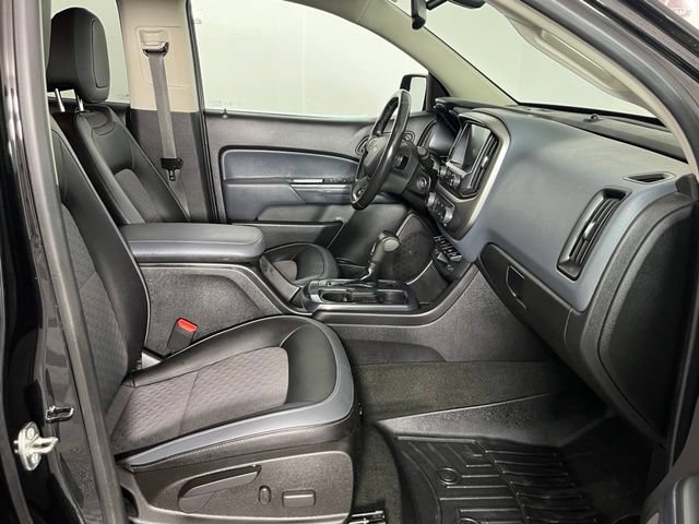 Used 2017 Chevrolet Colorado Z71 AWD/4WD image 28