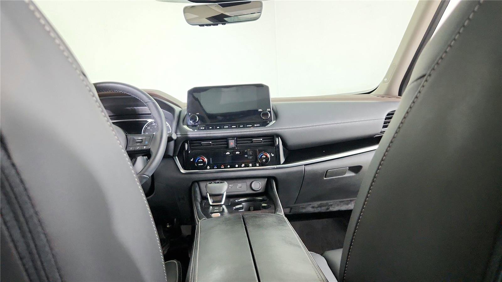 Used 2023 Nissan Rogue SL w/ SL Premium Package FWD image 15