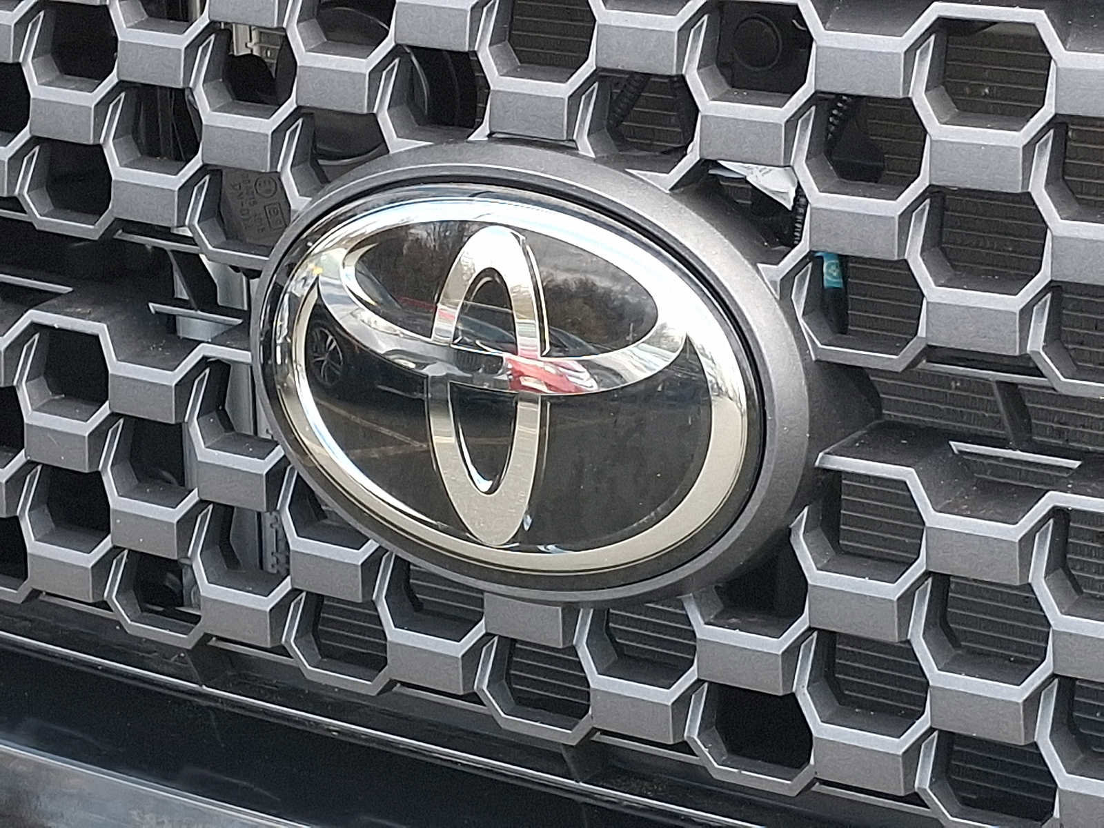 Used 2021 Toyota Tundra SR5 w/ SX Package image 29