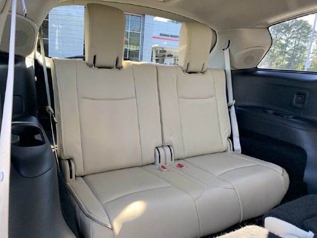 Used 2019 INFINITI QX60 Luxe w/ Essential Package AWD/4WD image 37