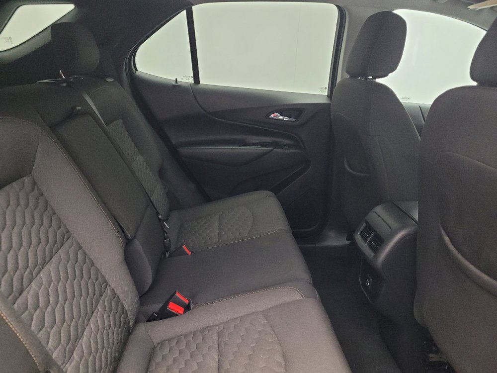 Used 2020 Chevrolet Equinox LT image 19