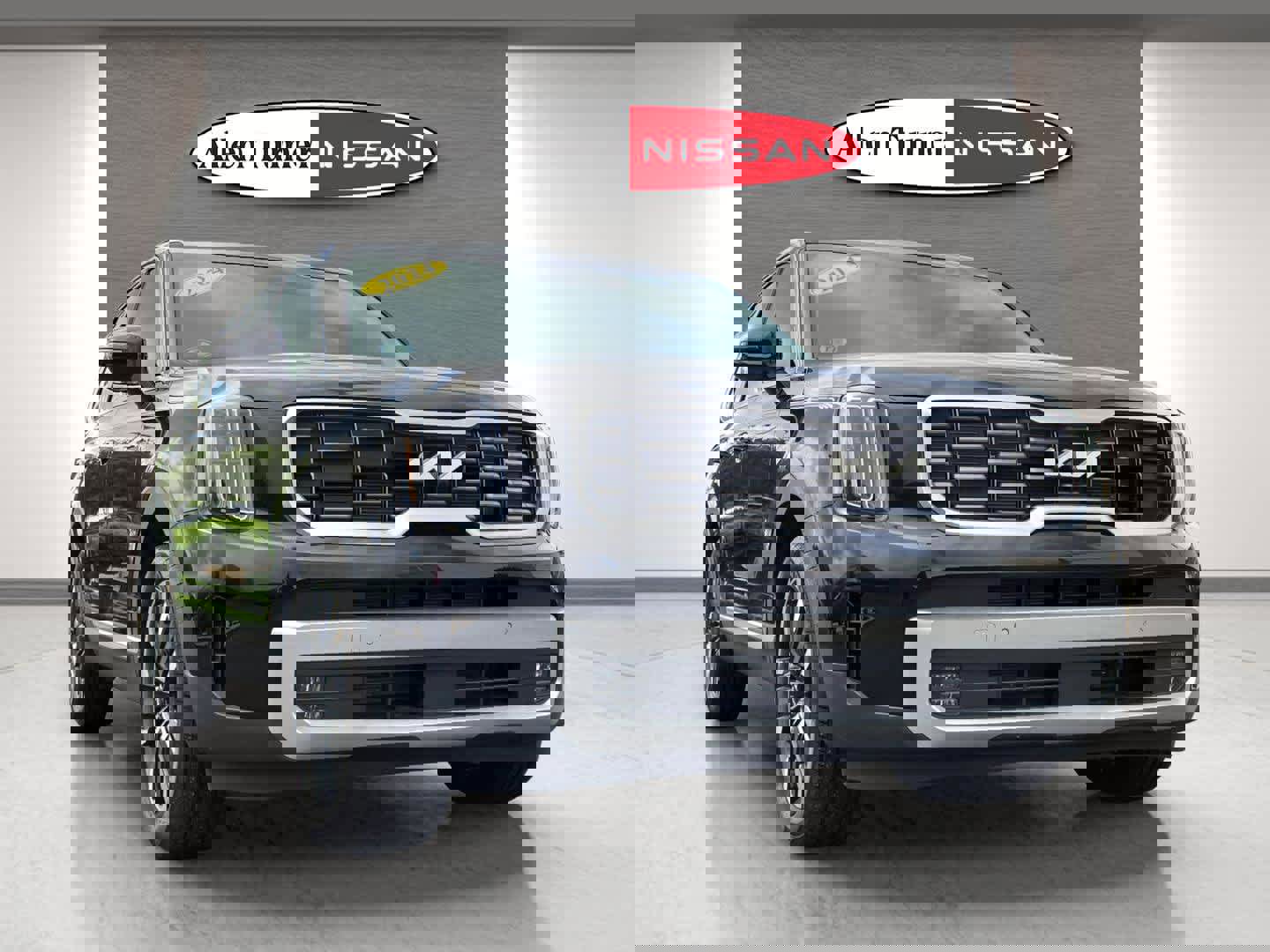 Used 2024 Kia Telluride SX w/ Towing Package image 3