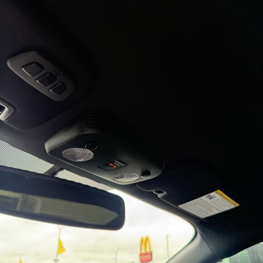 Used 2021 Ford Mustang Shelby GT500 w/ Technology Package image 31