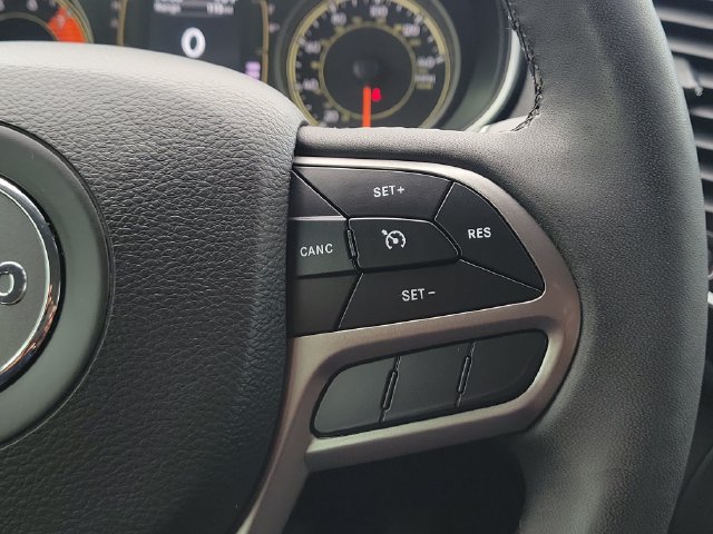 Used 2021 Jeep Cherokee Latitude Lux AWD/4WD image 22