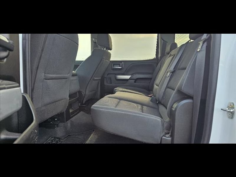 Used 2019 Chevrolet Silverado 2500 LT w/ LT Convenience Package AWD/4WD image 12