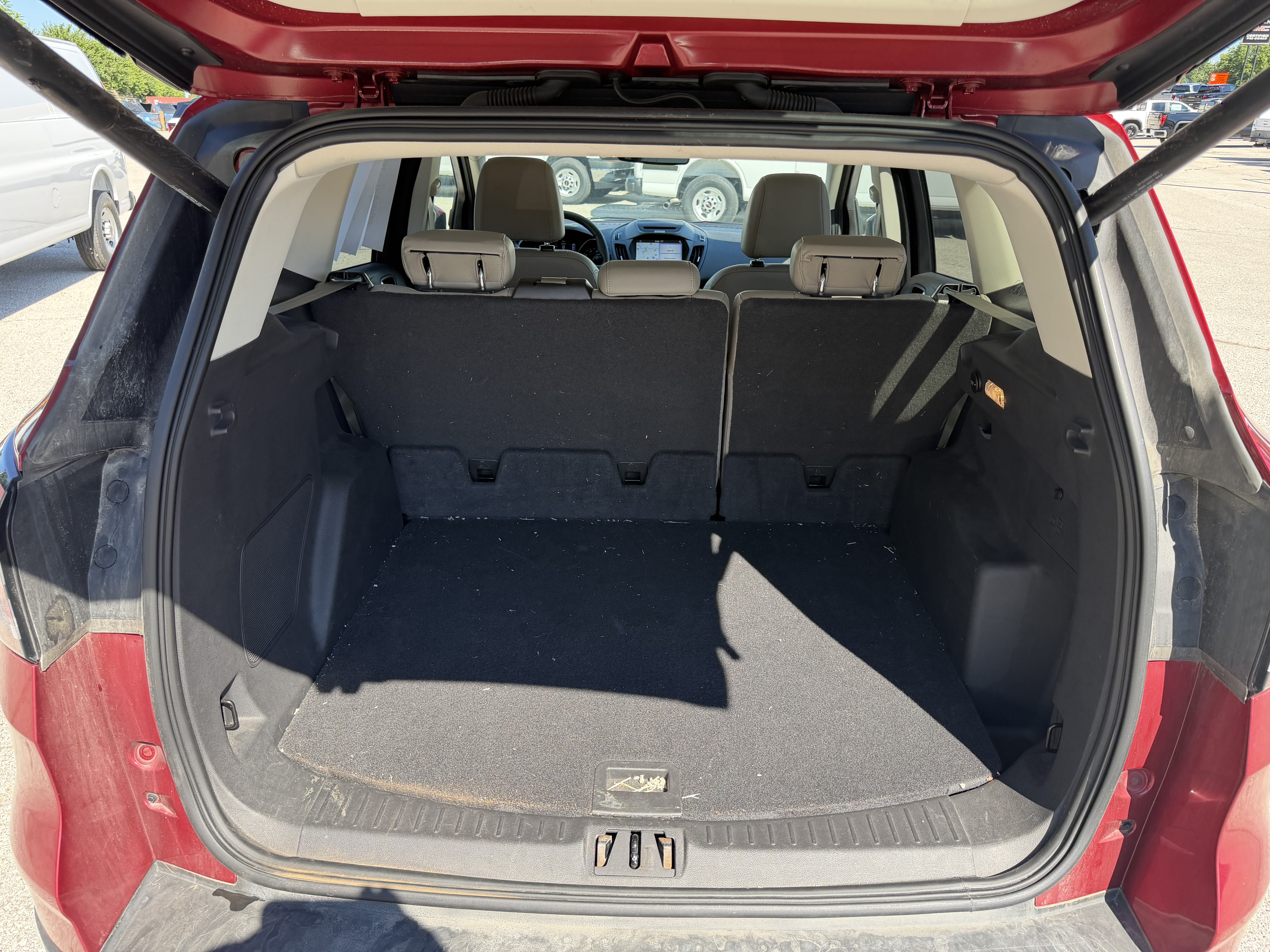 Used 2017 Ford Escape Titanium AWD/4WD image 10