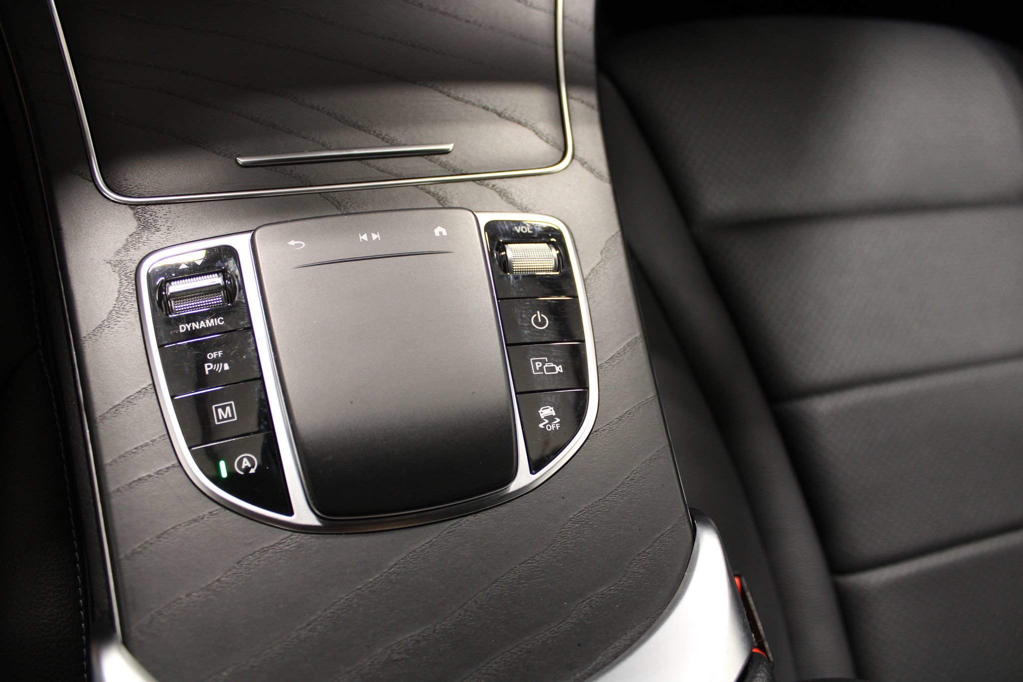 Used 2021 Mercedes-Benz GLC 300 image 33