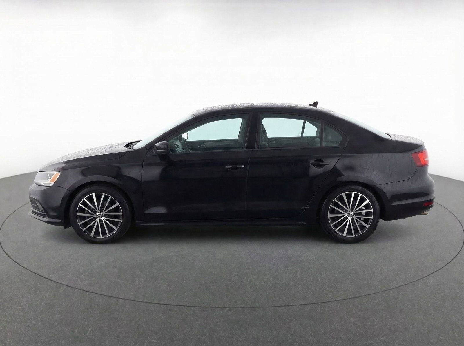 Used 2017 Volkswagen Jetta Sport FWD image 6