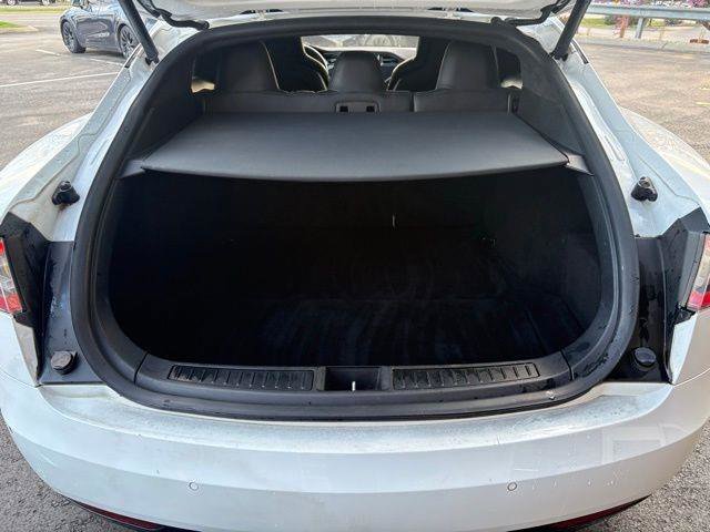 Used 2016 Tesla Model S P90D image 7