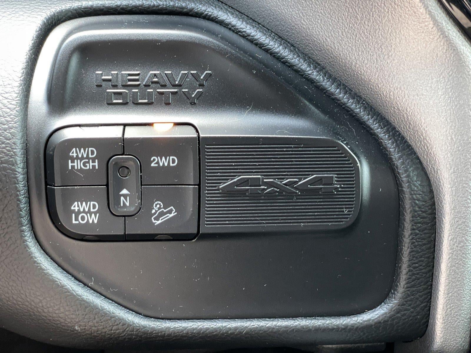 Used 2020 RAM 2500 Laramie w/ Night Edition AWD/4WD image 25