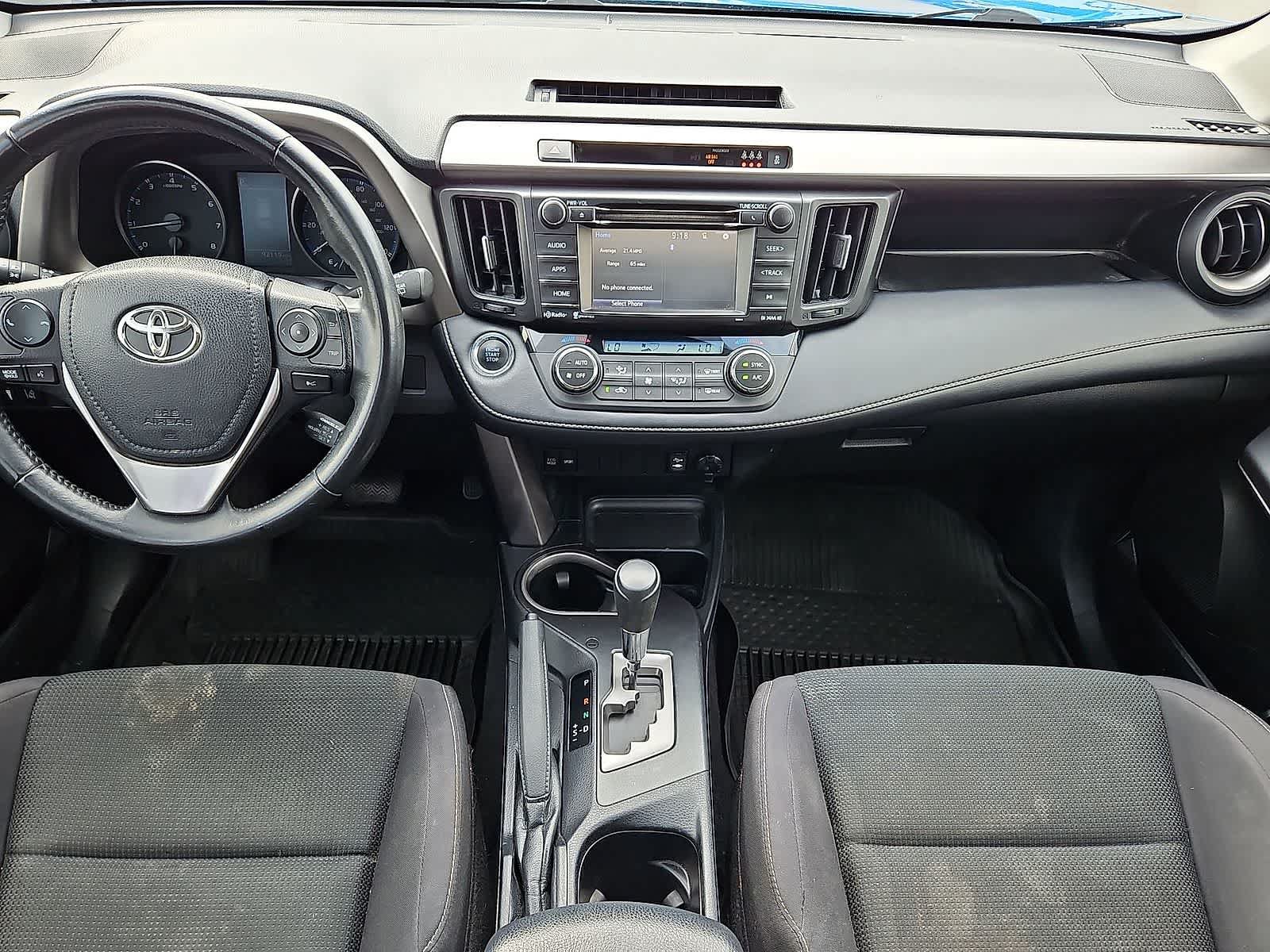Used 2018 Toyota RAV4 XLE w/ Plus Extra Value Package FWD image 11