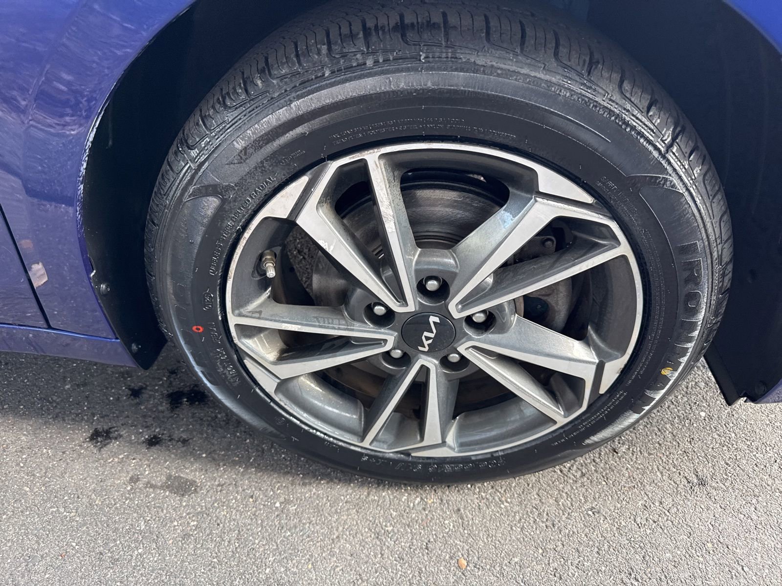 Used 2023 Kia Forte LXS w/ LXS Technology Package image 12