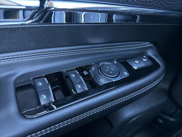 New 2026 Lincoln Corsair Premiere image 17