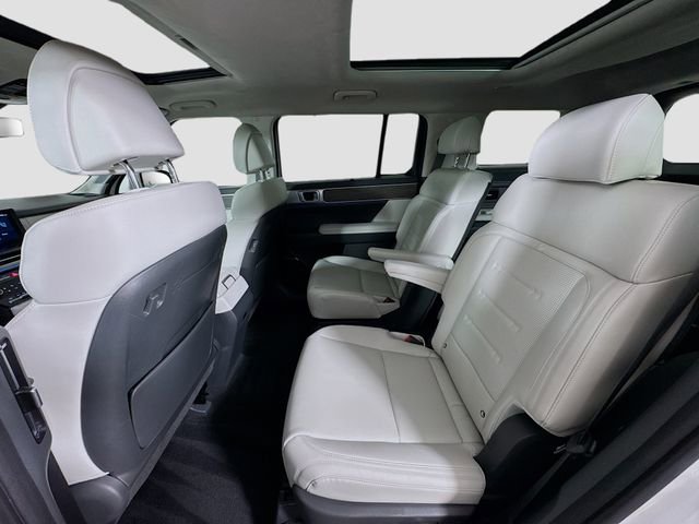 Used 2025 Hyundai Santa Fe Calligraphy AWD/4WD image 27