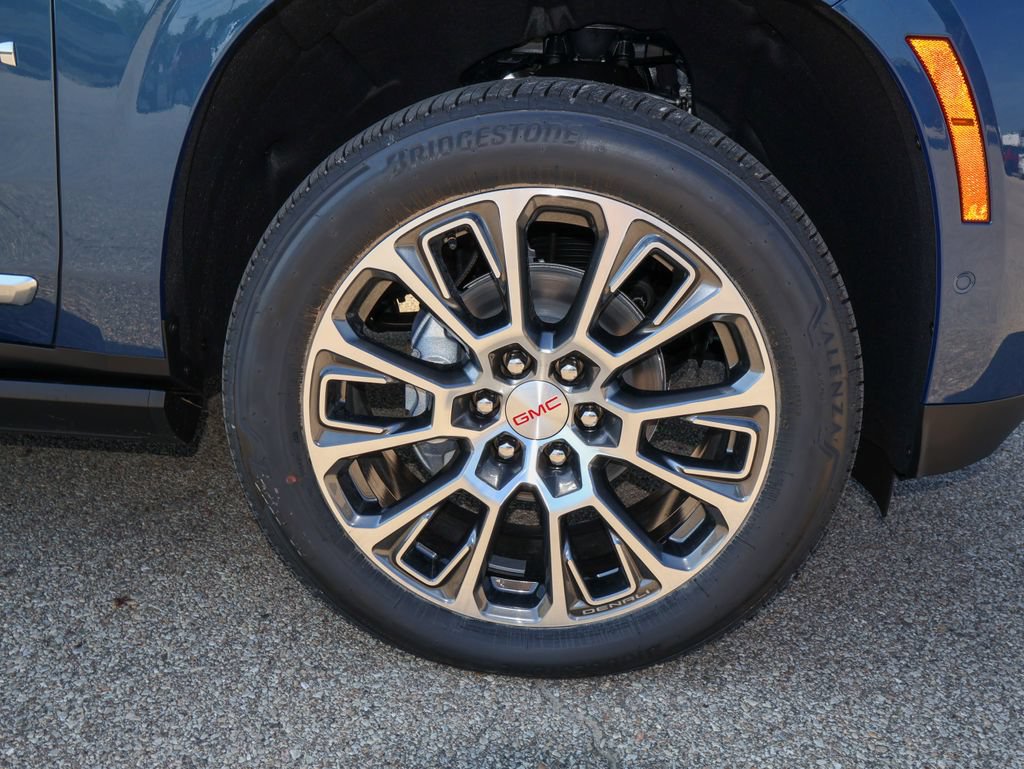 New 2026 GMC Yukon XL Denali w/ Denali Reserve Package AWD/4WD image 43