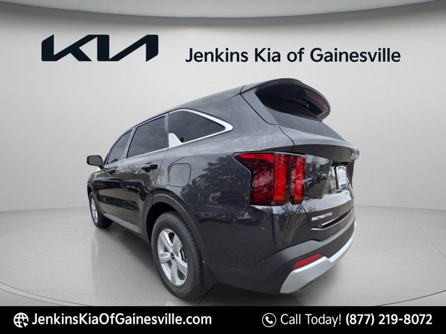 New 2026 Kia Sorento LX FWD image 8