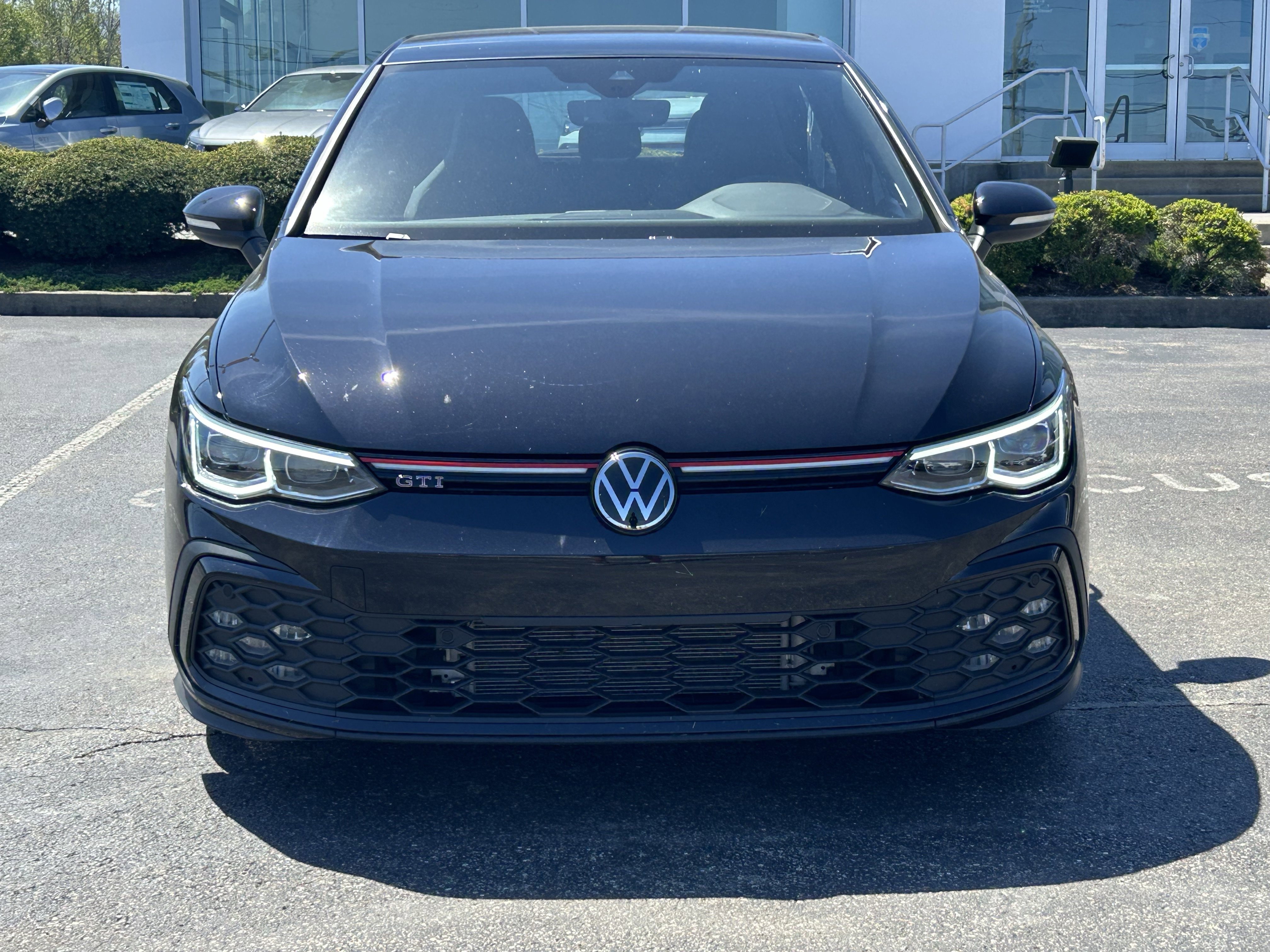 Certified 2024 Volkswagen GTI SE FWD image 2