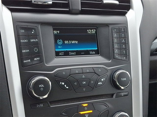 Used 2015 Ford Fusion SE w/ Equipment Group 201A image 17