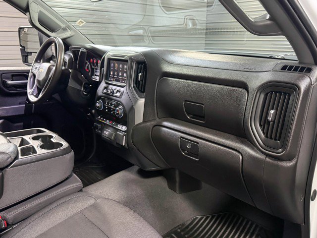 Used 2024 Chevrolet Silverado 2500 Custom w/ Custom Value Package image 16
