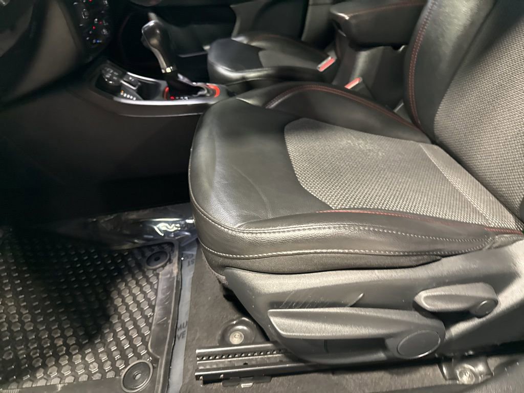 Used 2020 Jeep Compass Trailhawk AWD/4WD image 23