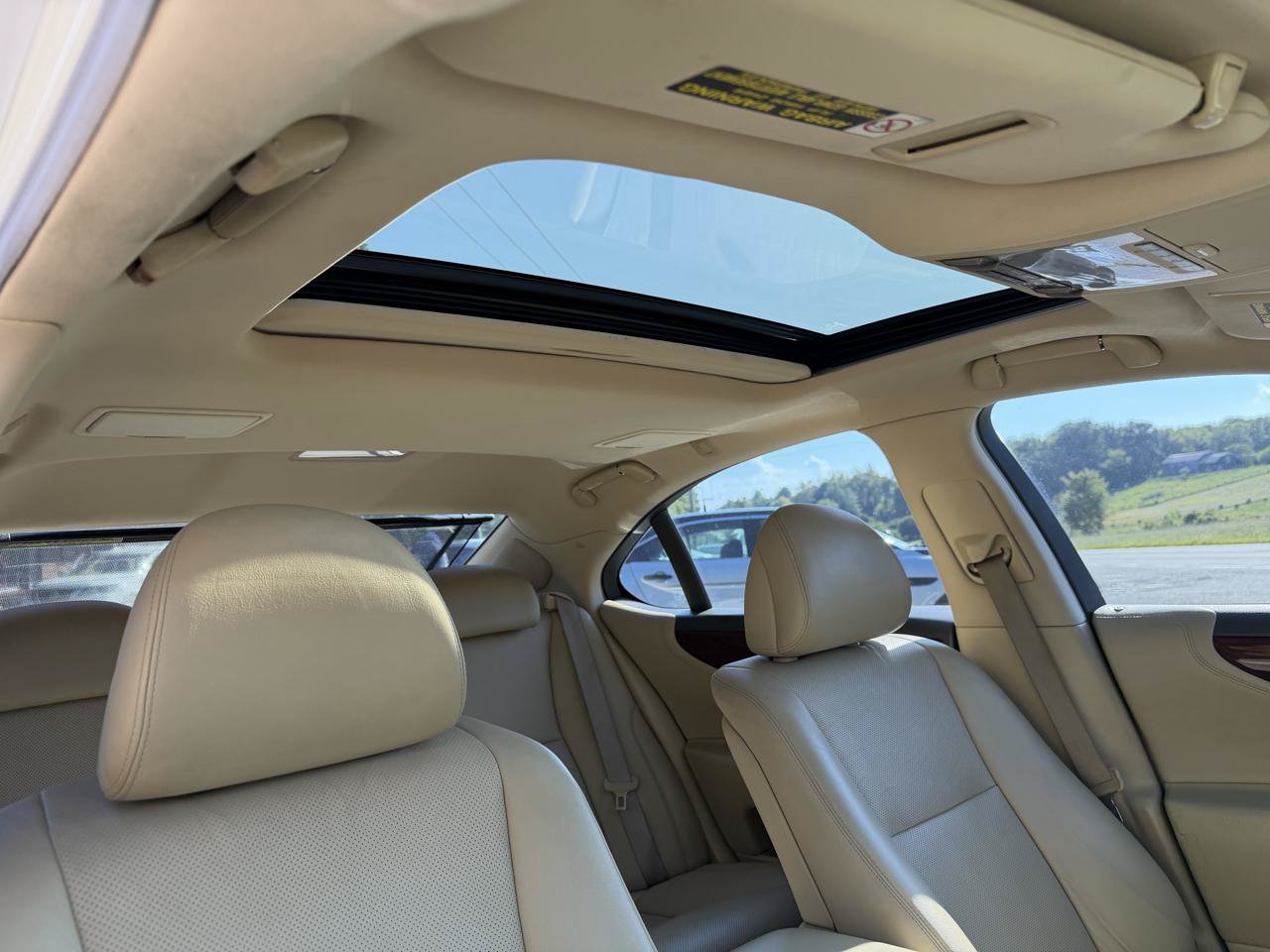 Used 2007 Lexus LS 460 RWD image 31