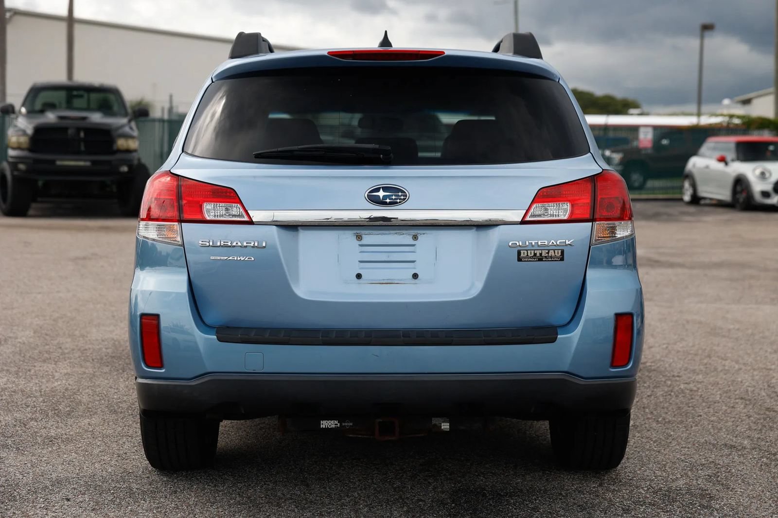 Used 2011 Subaru Outback 2.5i Limited w/ Popular Equipment Group 2A AWD/4WD image 4