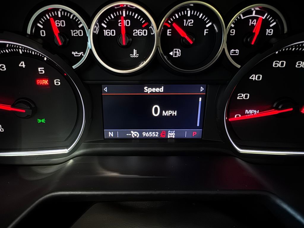 Used 2021 Chevrolet Tahoe Z71 w/ Z71 Signature Package image 18