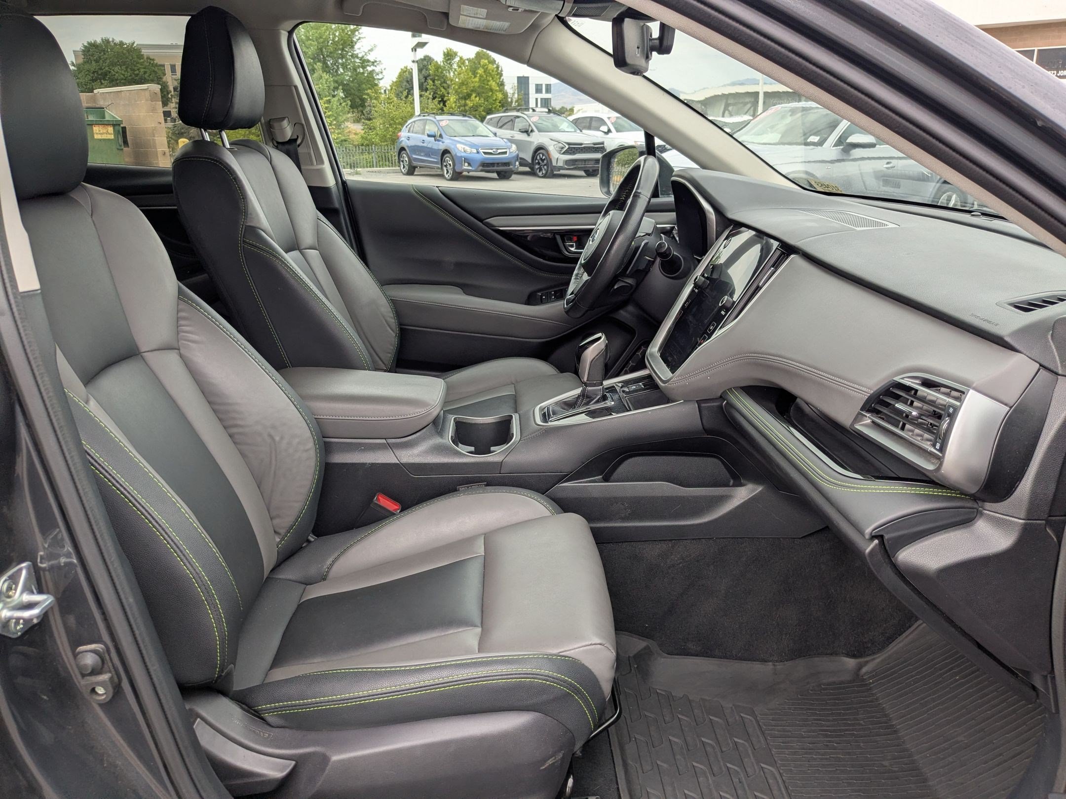 Used 2024 Subaru Outback Onyx Edition AWD/4WD image 28