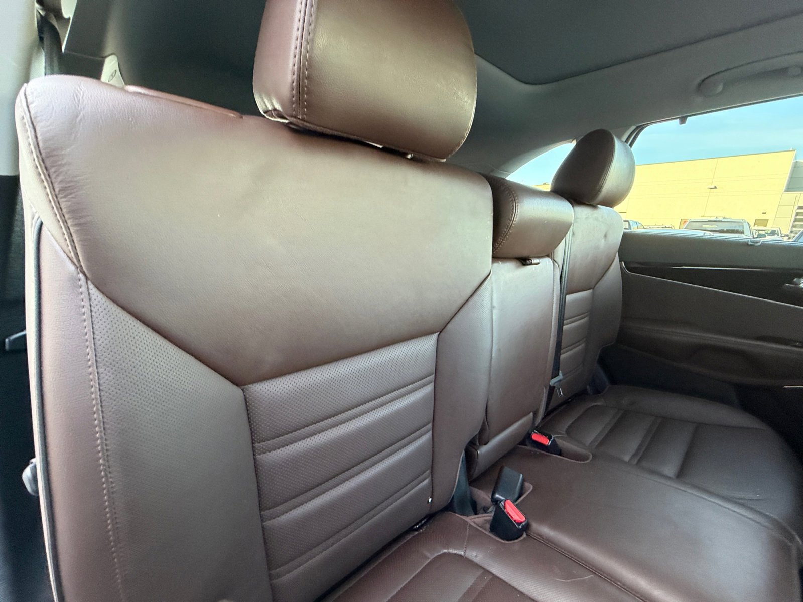 Used 2019 Kia Sorento SX image 18