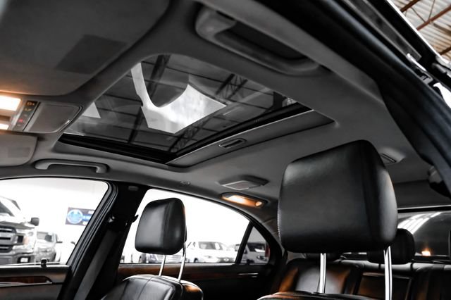 Used 2009 Mercedes-Benz S 550 image 5