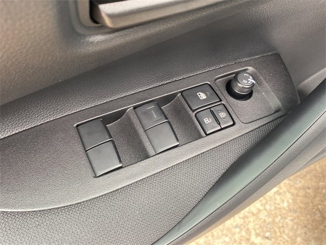 Used 2025 Toyota Corolla LE image 20