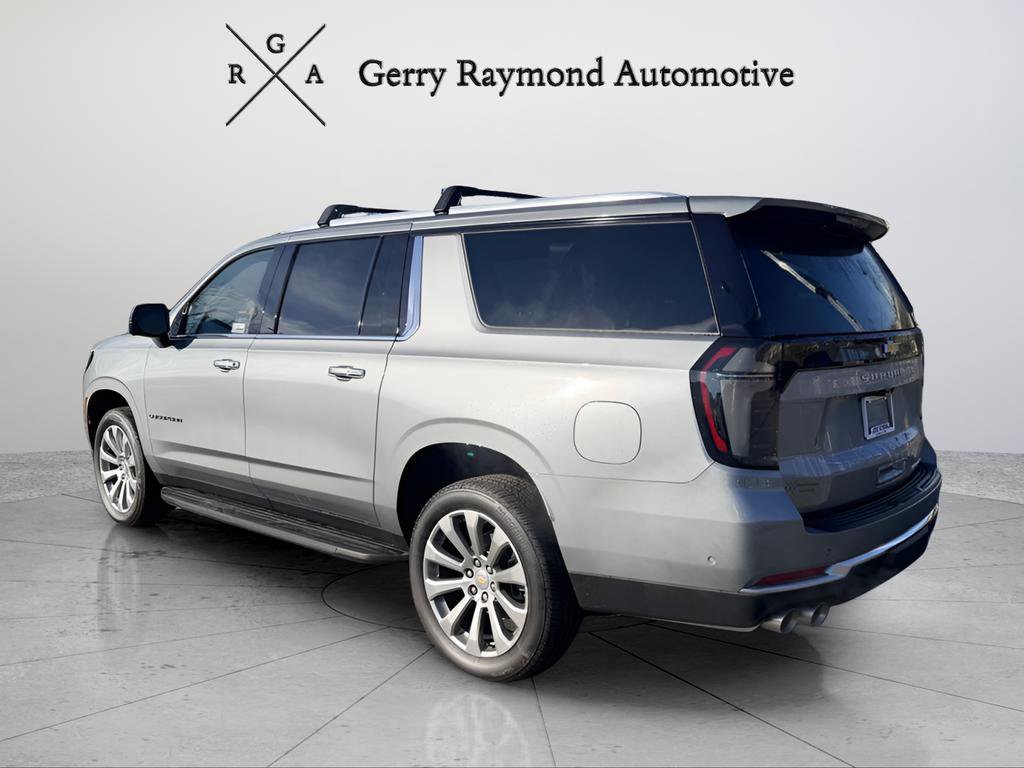 New 2026 Chevrolet Suburban Premier image 4