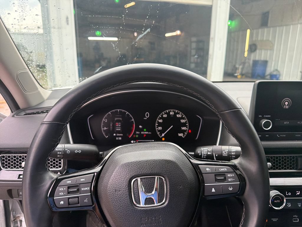 Used 2024 Honda Civic EX-L image 18