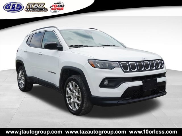 Used 2022 Jeep Compass Latitude AWD/4WD image 1