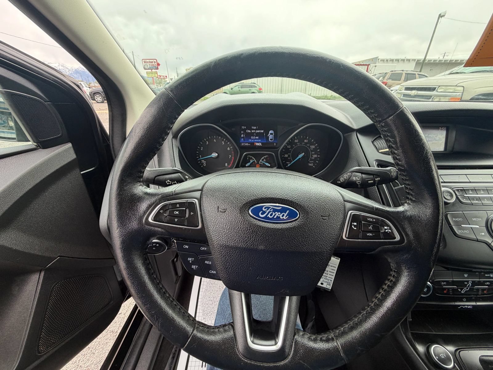 Used 2016 Ford Focus SE w/ SE Cold Weather Package FWD image 25