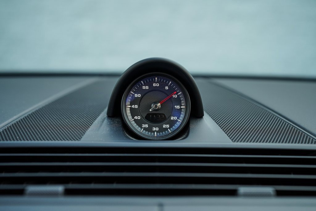 Used 2022 Porsche Panamera 4S w/ Premium Package image 30