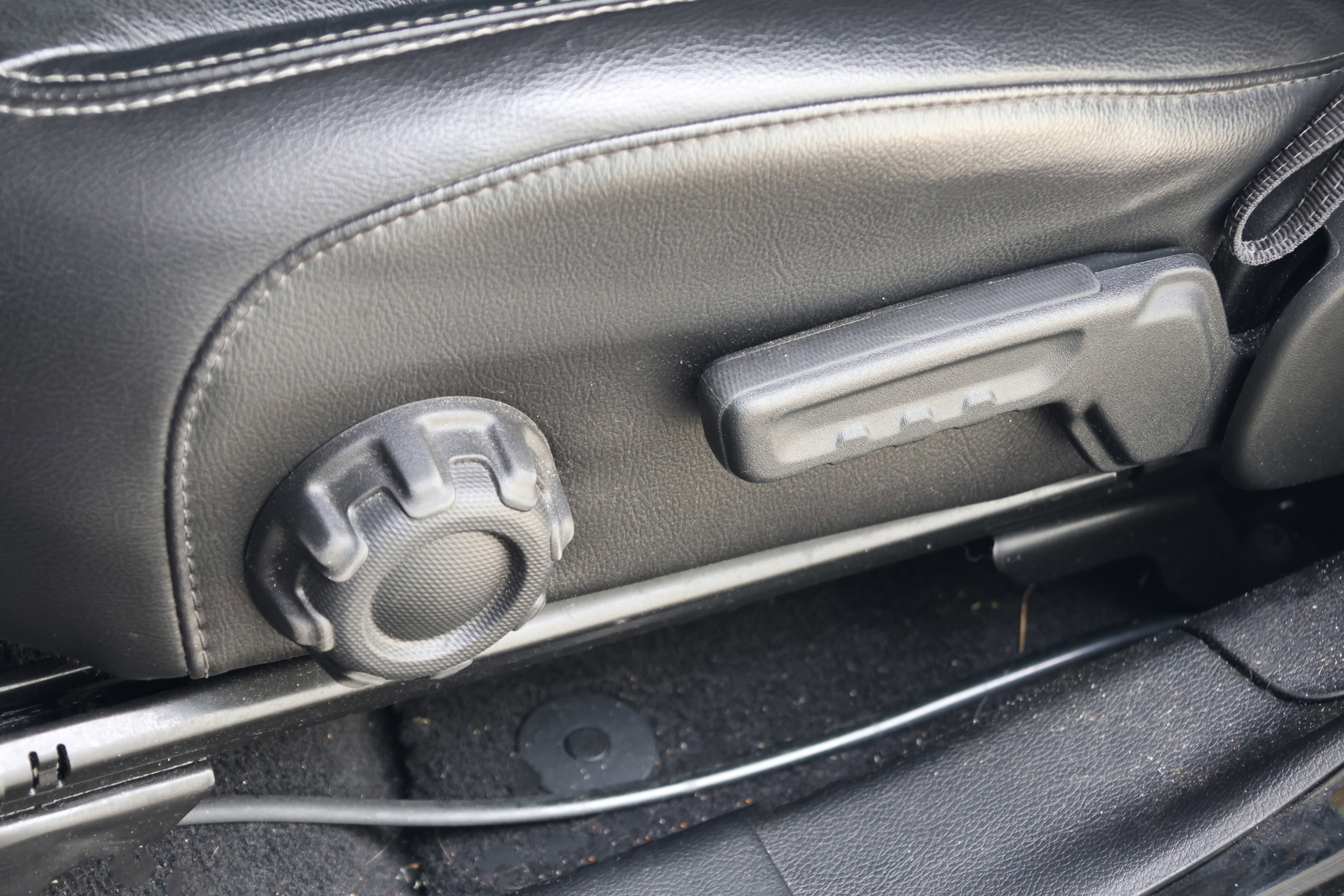 Used 2021 Jeep Wrangler Unlimited Sahara image 33