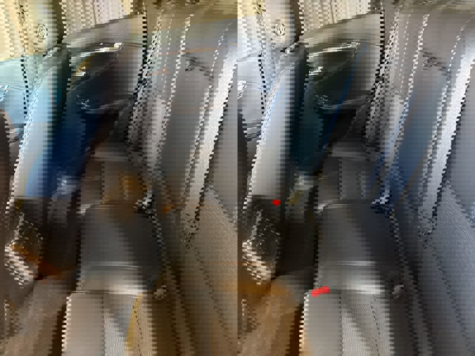 Used 2016 Chevrolet Impala LT image 16