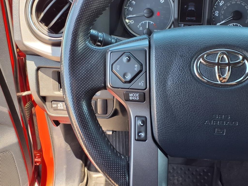 Used 2019 Toyota Tacoma TRD Sport image 24