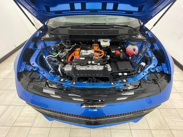 New 2025 Chevrolet Equinox EV RS image 16