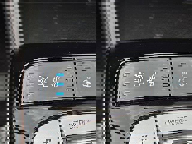 New 2024 Hyundai Tucson Limited image 17