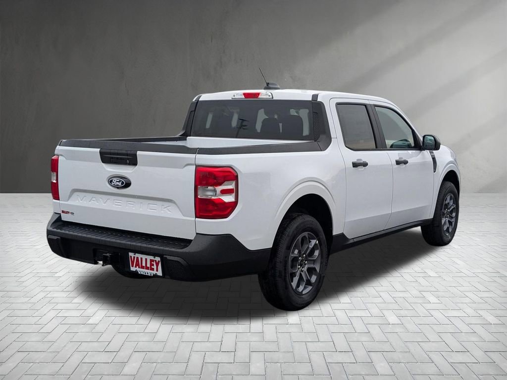 New 2025 Ford Maverick XLT w/ Equipment Group 301A image 8
