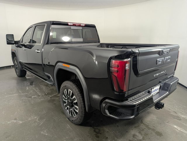 Used 2025 GMC Sierra 2500 Denali Ultimate image 6