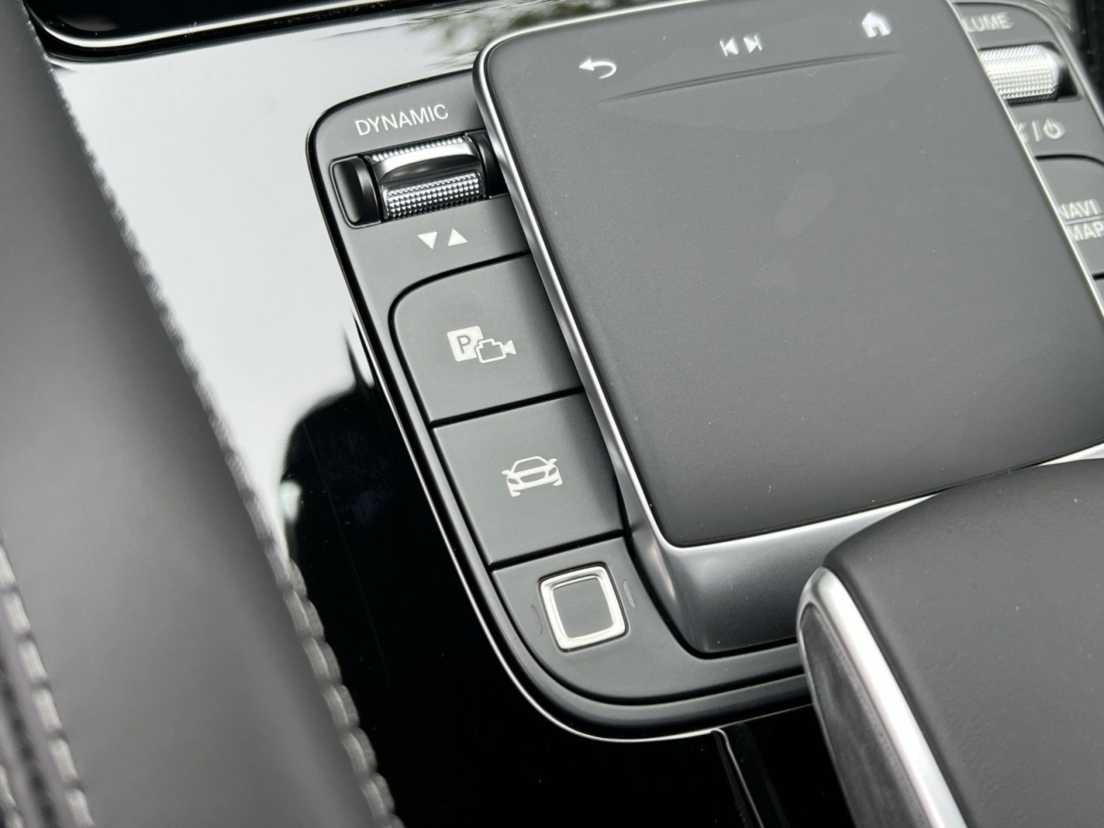 New 2026 Mercedes-Benz GLE 53 AMG 4MATIC Coupe image 34