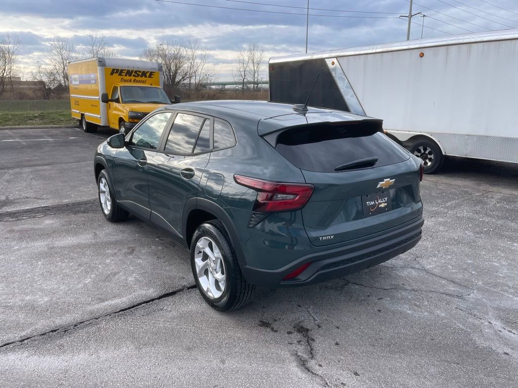 New 2026 Chevrolet Trax LS w/ LS Convenience Package image 5
