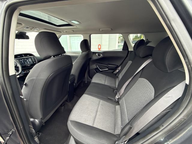 Used 2021 Kia Soul GT-Line FWD image 33